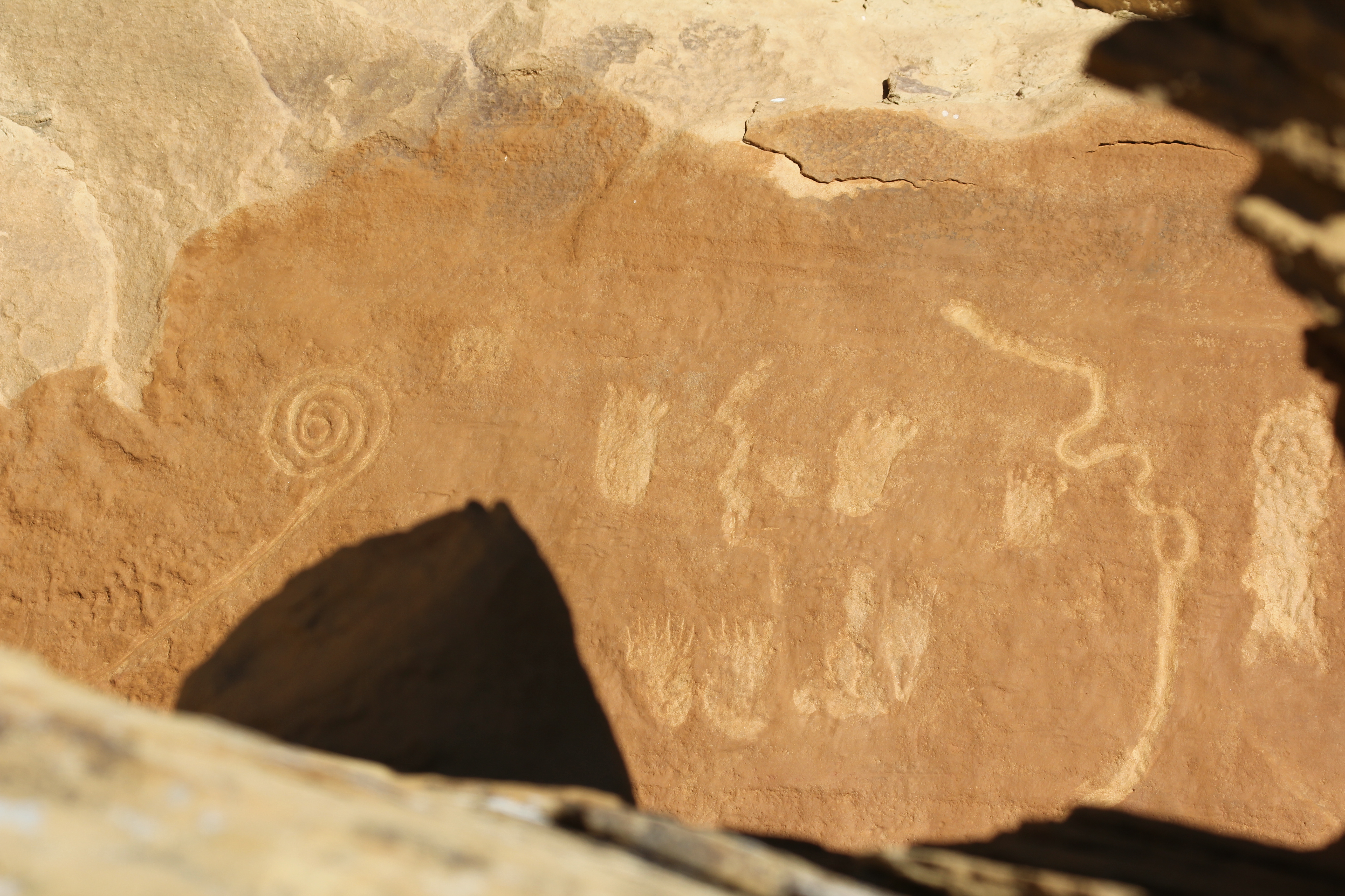 Petroglyphs at Gallo campground in Chaco Canyon